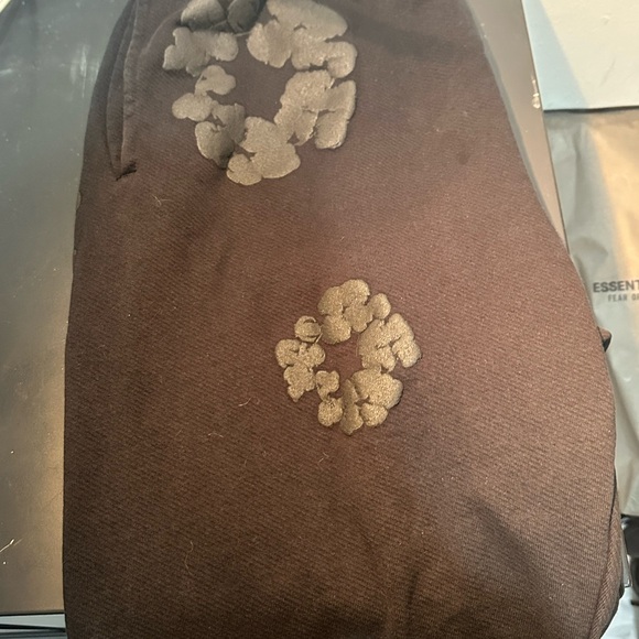 *AUTHENTIC* Denim Tears sweatpants LARGE!!!